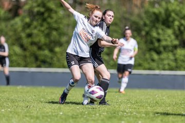 Bild 206 - F SV Henstedt Ulzburg - SV Fortuna Boesdorf : Ergebnis: 3:1